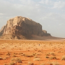 jebel-um-ischrin-depuis-khazali-au-printemps-wadi-rum-photo-david-roberts