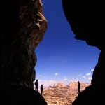 Montagne de Wadi Rum, alpinistes en ombre chinoise - Photo Mario Verin