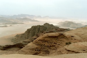 vent-de-sable-dans-le-desert-redim