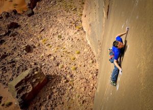 single pitch rock climbing Wadi Rum