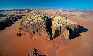desert-jordanie-jebel-khazali-de-yann-arthus-bertrand